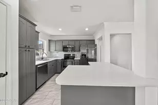 900 E 2nd Pl, Panama City, FL 32401 - Photo 9