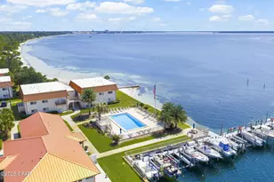 2100 W Beach Dr, Panama City, FL 32401 - Photo 25