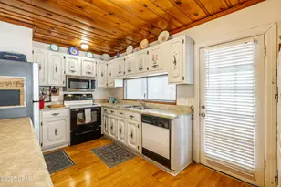 234 Sands St, Panama City Beach, FL 32413 - Photo 15