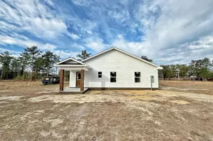 6151 Sylvania Pnes Wy, Greenwood, FL 32443 - Photo 17