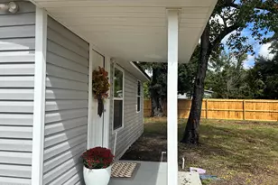 3733 E 9th St, Panama City, FL 32401 - Photo 9