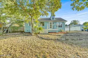 630 Malaga Pl, Panama City Beach, FL 32413 - Photo 3