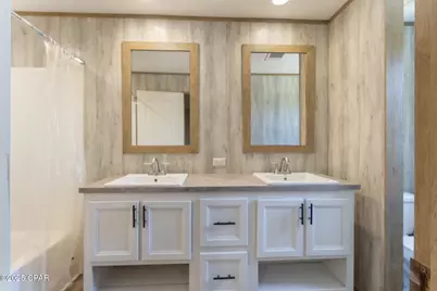 21835 Lake McKenzie Boulevard, Altha, FL 32421 - Photo 17