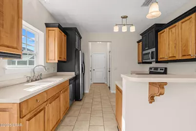 2605 Avondale Court, Panama City, FL 32404 - Photo 13