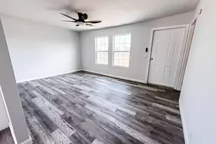 8561 Fremont Rd, Youngstown, FL 32466 - Photo 5