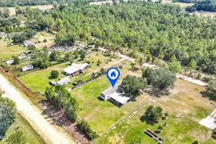 2764 Carter Cir, Chipley, FL 32428 - Photo 37