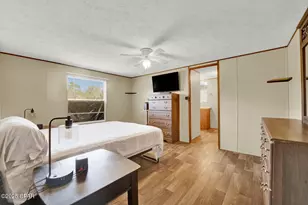 2764 Carter Cir, Chipley, FL 32428 - Photo 17