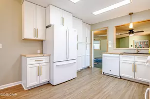 001 Dolphin Ln, Panama City Beach, FL 32408 - Photo 19