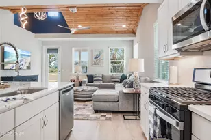 8686 Conch Shell Ct, Panama City Beach, FL 32413 - Photo 3