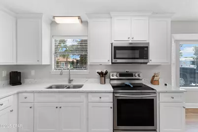 204 S Wells Street, Panama City Beach, FL 32413 - Photo 11