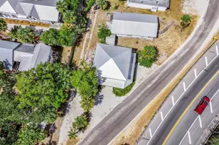 20 4th St, Apalachicola, FL 32320 - Photo 37