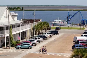 20 4th St, Apalachicola, FL 32320 - Photo 53