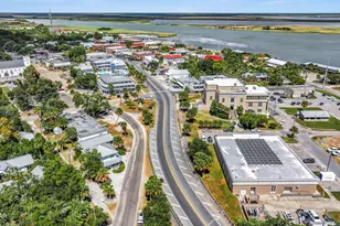 20 4th St, Apalachicola, FL 32320 - Photo 39