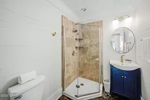 20 4th St, Apalachicola, FL 32320 - Photo 21