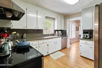 1102 8th Avenue, Graceville, FL 32440 - Photo 5