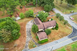 1102 8th Ave, Graceville, FL 32440 - Photo 7