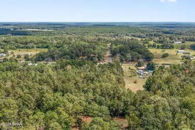 1395 S Weeks Street, Bonifay, FL 32425 - Photo 25