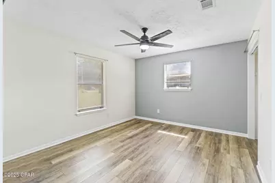 1395 S Weeks Street, Bonifay, FL 32425 - Photo 9