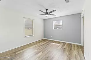 1395 S Weeks St, Bonifay, FL 32425 - Photo 9