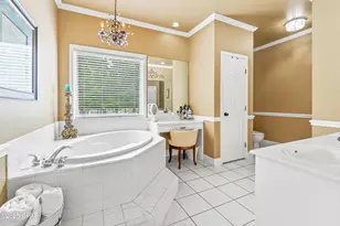 5924 Old U S Rd, Malone, FL 32445 - Photo 27