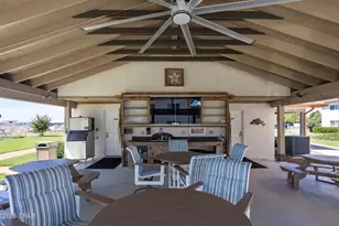 2100 W Beach Dr, Panama City, FL 32401 - Photo 21