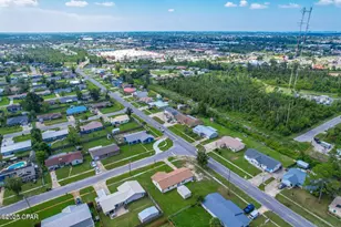 502 E Pine Forest Dr, Lynn Haven, FL 32444 - Photo 37