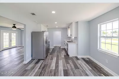 502 E Pine Forest Drive, Lynn Haven, FL 32444 - Photo 5