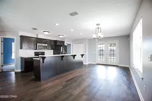 115 Keystone Plaza, Panama City, FL 32404 - Photo 3