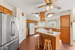 5563 Douglas Ferry Rd, Caryville, FL 32427 - Photo 17