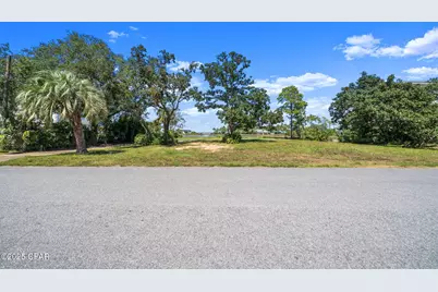 3046 W 30th Court, Panama City, FL 32405 - Photo 5