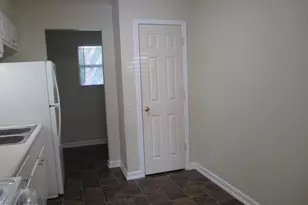 516 Parker St, Parker, FL 32404 - Photo 7