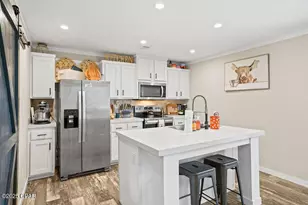 1215 Shores Rd, Alford, FL 32420 - Photo 11