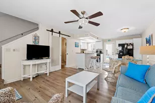 627 Laurel St, Panama City Beach, FL 32407 - Photo 15