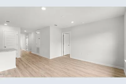 1617 Richmond Street, Chipley, FL 32428 - Photo 9