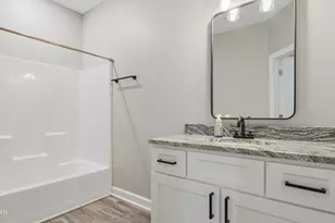 1303 E 8th St, Lynn Haven, FL 32444 - Photo 27