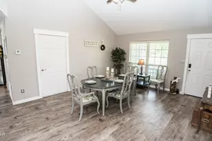 3912 Long John Dr, Panama City, FL 32408 - Photo 7