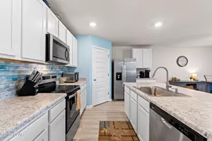 6633 Slabinski Ln, Panama City, FL 32404 - Photo 9