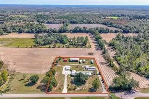 2706 Sapp Rd, Cottondale, FL 32431 - Photo 3