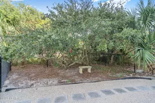 1024 W Gulf Beach Dr, Saint George Island, FL 32328 - Photo 7