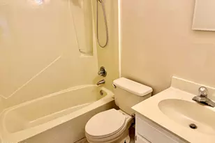 1105 W 19th St, Lynn Haven, FL 32444 - Photo 13