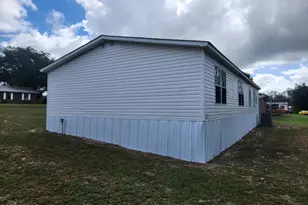 17446 Guilford Ct, Blountstown, FL 32424 - Photo 11