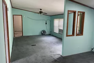 2355 Momence Ct, Alford, FL 32420 - Photo 7