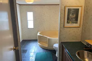 2355 Momence Ct, Alford, FL 32420 - Photo 19