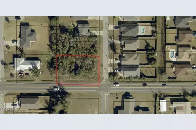 710 E 14th Street, Lynn Haven, FL 32444 - Photo 1