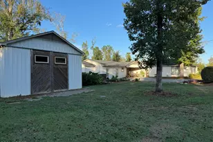 4384 Angela Dr, Marianna, FL 32446 - Photo 43