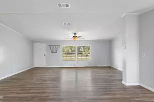 12808 Clear Creek Rd, Youngstown, FL 32466 - Photo 13