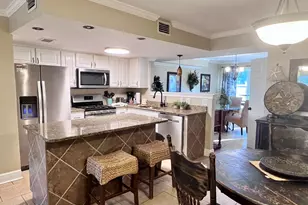 106 Robin Ln, Panama City Beach, FL 32407 - Photo 5