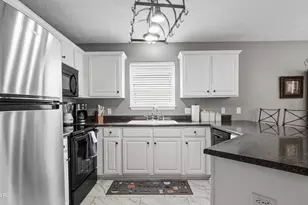 11706 Seashore Ln, Panama City Beach, FL 32407 - Photo 9