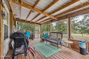 11233 Lawrence Rd, Fountain, FL 32438 - Photo 23