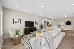 1092 Blazing Star St, Panama City, FL 32405 - Photo 5